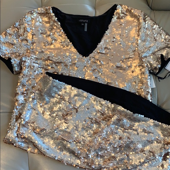 1.State Women’s V neck shift dress - Picture 7 of 8